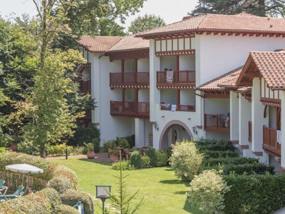 1-Appt Avec Piscine A St-Jean Pays-Basque Apartment Uhart-Cize Exterior foto