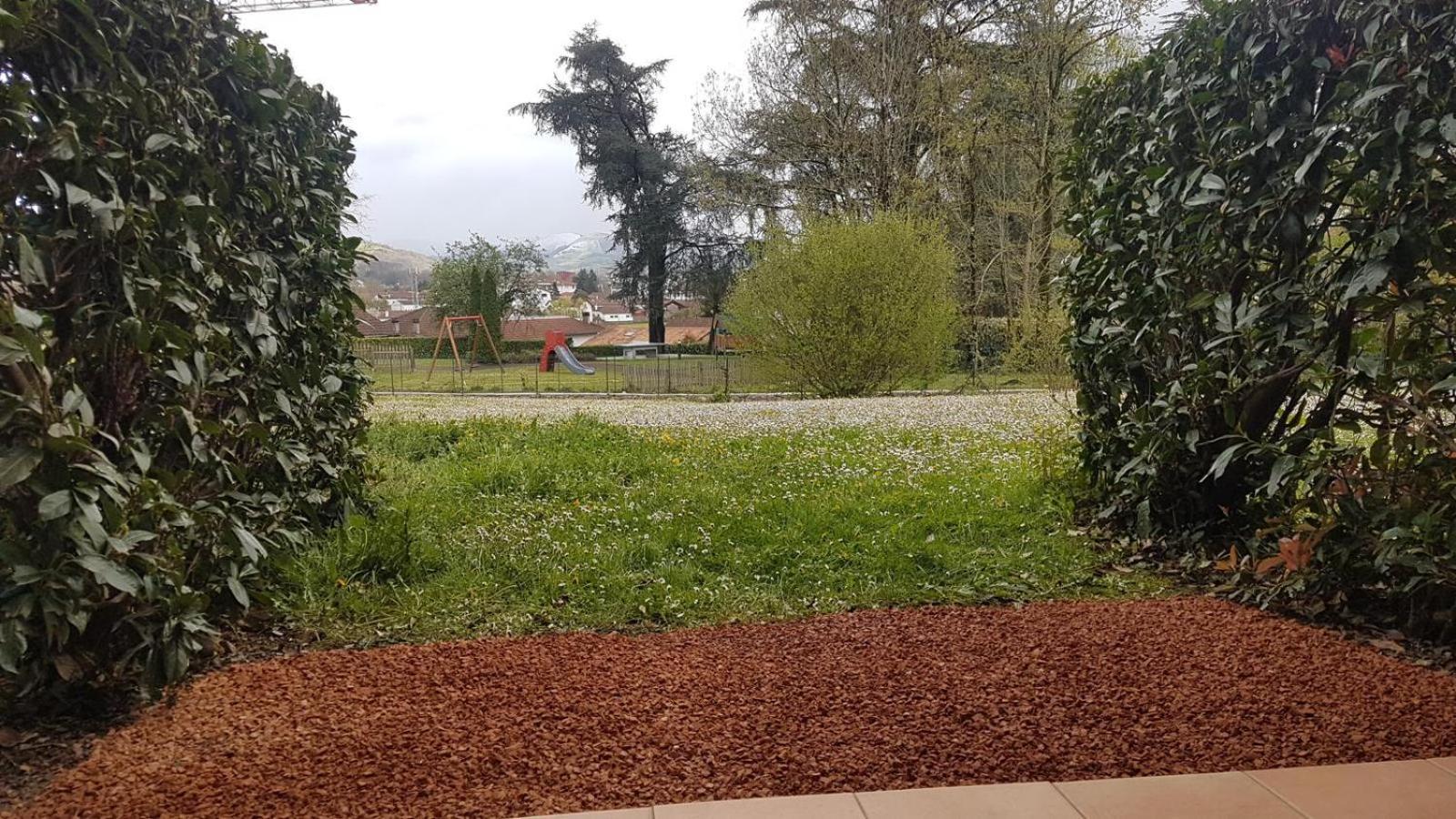 1-Appt Avec Piscine A St-Jean Pays-Basque Apartment Uhart-Cize Exterior foto